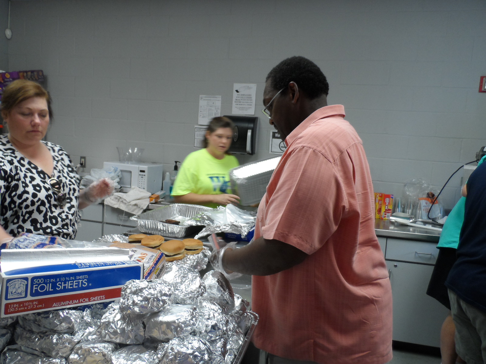 Stan-Barbara and Shelly preparing food